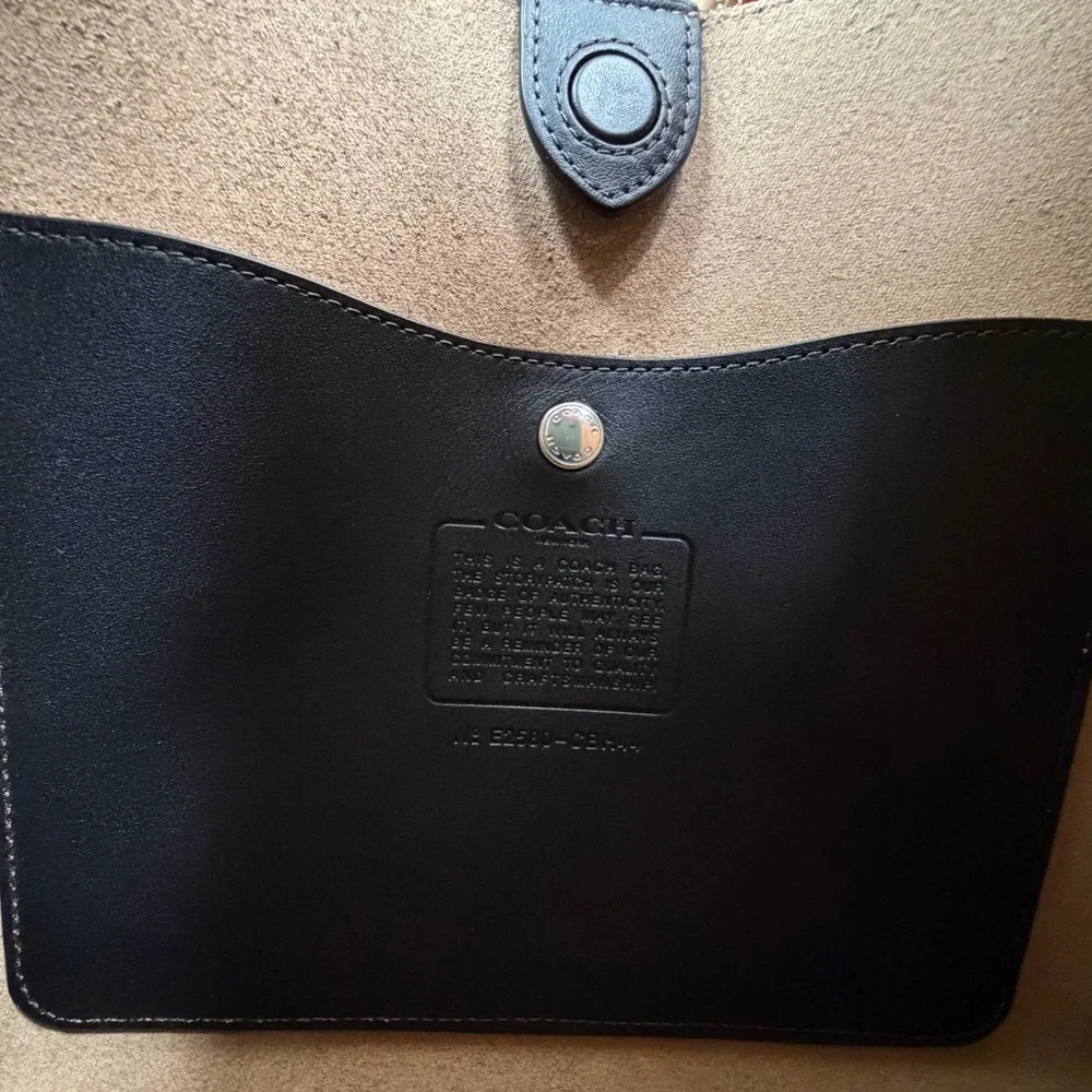 Coach Brooklyn Shoulder Bag 28 In Loved Leather Silver Black Brown CBH44 Ergo - Picture 14 of 16